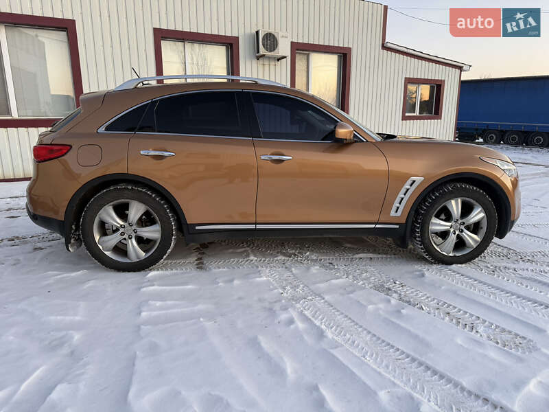 Внедорожник / Кроссовер Infiniti FX 35 2008 в Кривом Роге
