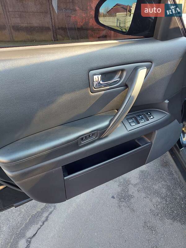 Внедорожник / Кроссовер Infiniti FX 35 2007 в Измаиле