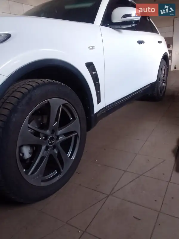 Infiniti FX 35 2008 VIN JN1TANS51U0300611 фото оголошення 3 з 38