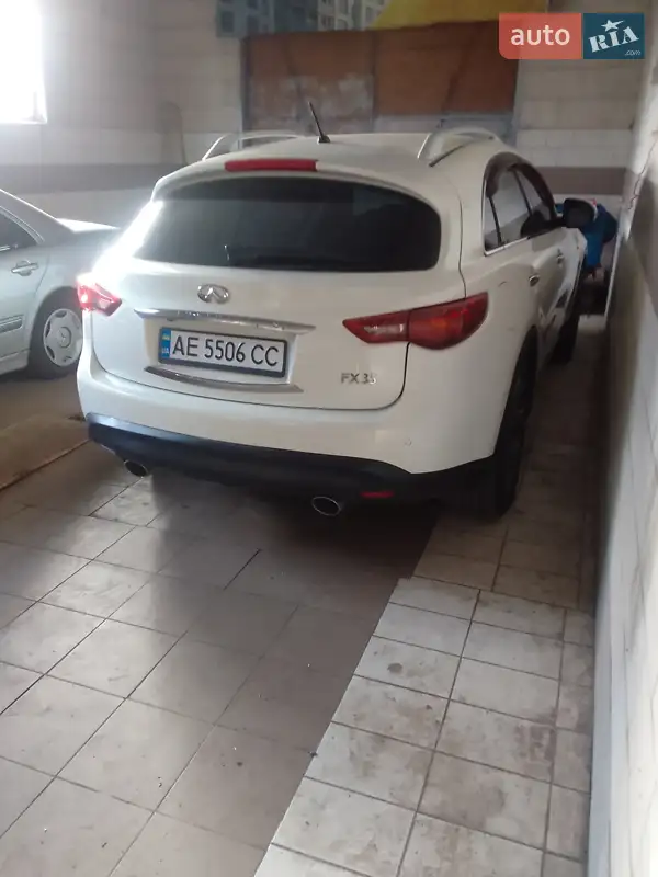 Infiniti FX 35 2008 VIN JN1TANS51U0300611 фото оголошення 8 з 38