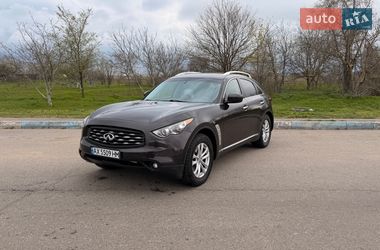 Внедорожник / Кроссовер Infiniti FX 35 2008 в Южном