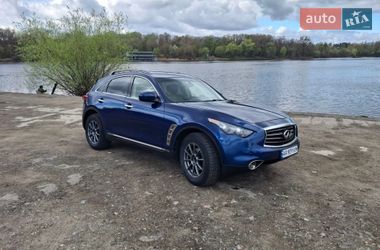 Позашляховик / Кросовер Infiniti FX 35 2011 в Києві