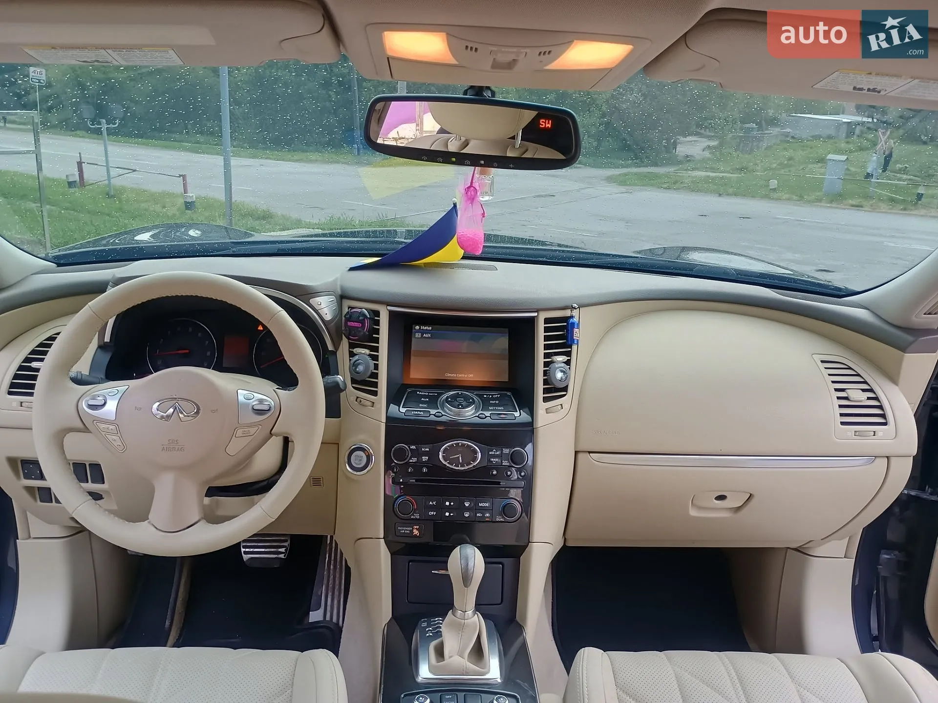 2010 Infiniti FX - мініатюра 16