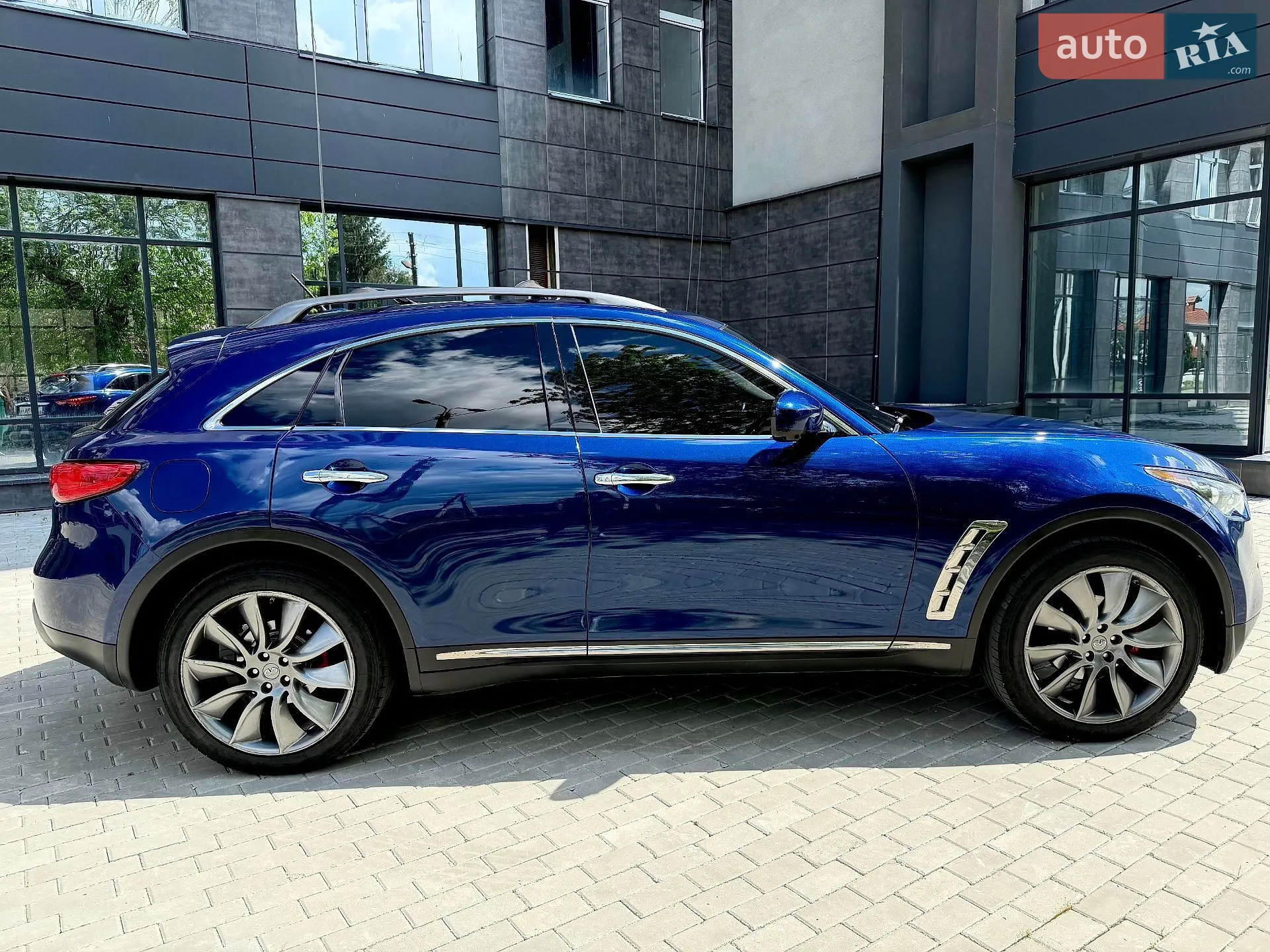 2011 Infiniti FX - мініатюра 10