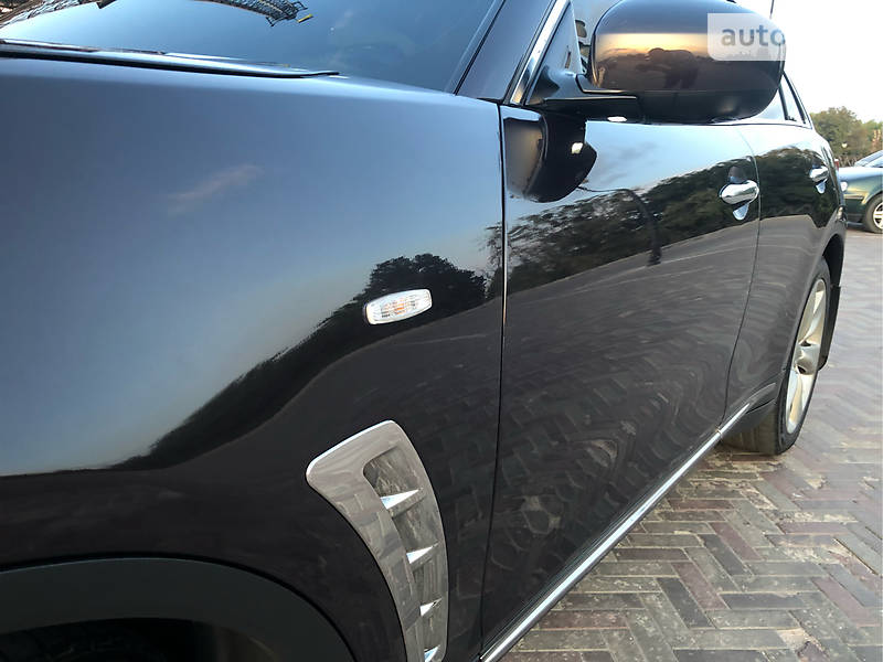 Внедорожник / Кроссовер Infiniti FX 37 2010 в Харькове
