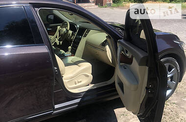 Позашляховик / Кросовер Infiniti FX 37 2011 в 