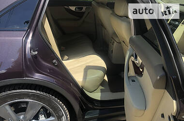 Позашляховик / Кросовер Infiniti FX 37 2011 в 