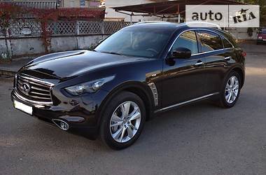 Позашляховик / Кросовер Infiniti FX 37 2012 в Києві