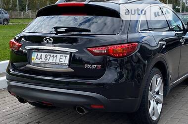 Внедорожник / Кроссовер Infiniti FX 37 2011 в Киеве