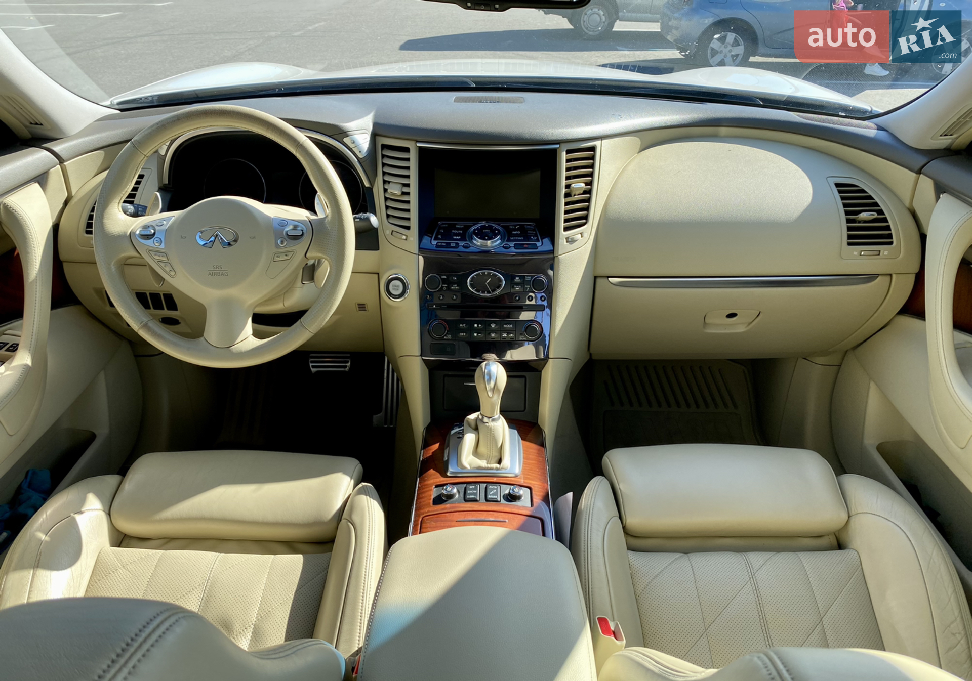 2010 Infiniti FX - мініатюра 15