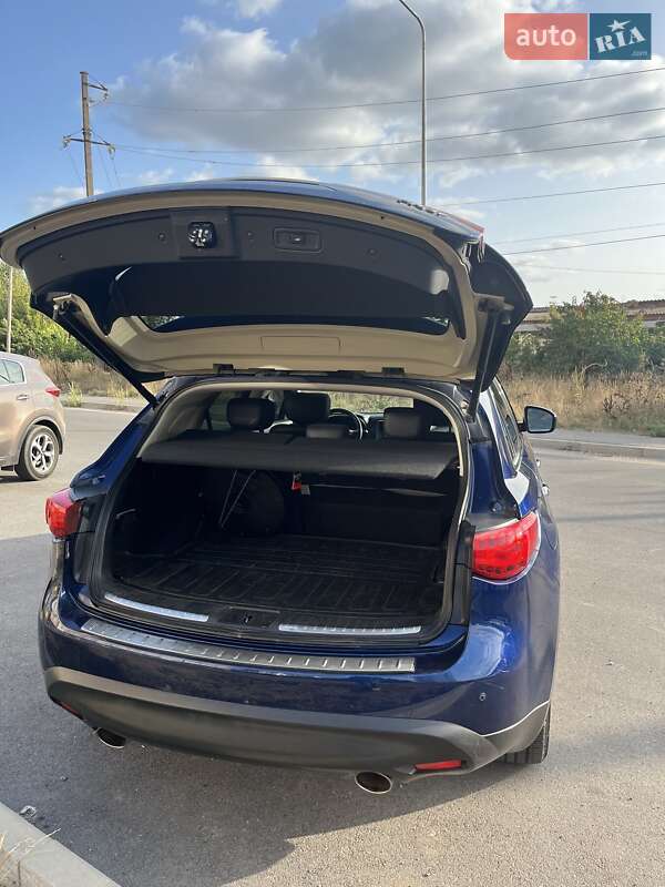 Позашляховик / Кросовер Infiniti FX 37 2012 в Вінниці
