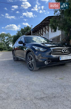 Внедорожник / Кроссовер Infiniti FX 37 2012 в 