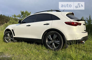 Позашляховик / Кросовер Infiniti FX 37 2013 в Смілі