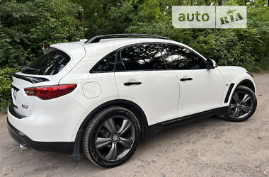 Позашляховик / Кросовер Infiniti FX 37 2013 в Смілі