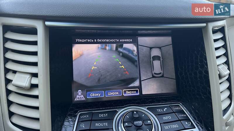Позашляховик / Кросовер Infiniti FX 37 2010 в Павлограді