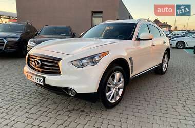 Внедорожник / Кроссовер Infiniti FX 37 2013 в 
