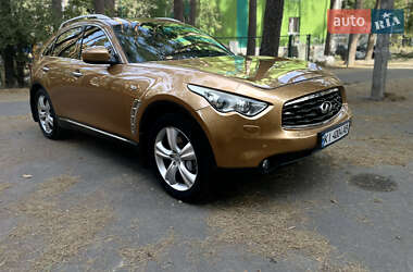 Позашляховик / Кросовер Infiniti FX 37 2010 в Ірпені