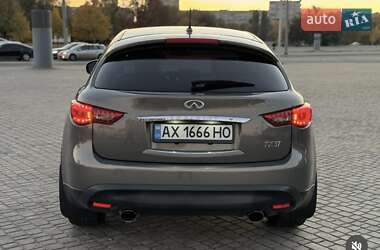 Позашляховик / Кросовер Infiniti FX 37 2013 в Харкові