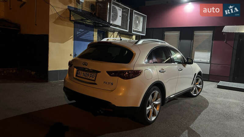 Позашляховик / Кросовер Infiniti FX 37 2010 в Білій Церкві