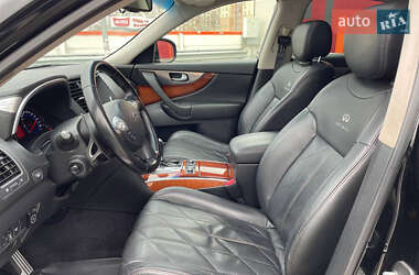 Внедорожник / Кроссовер Infiniti FX 37 2010 в 