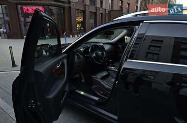 Внедорожник / Кроссовер Infiniti FX 37 2012 в 