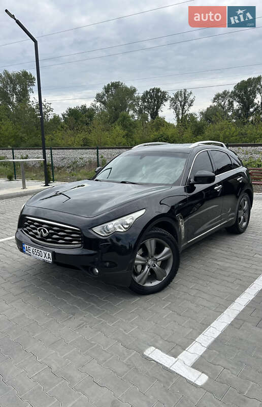 Позашляховик / Кросовер Infiniti FX 37 2011 в Києві