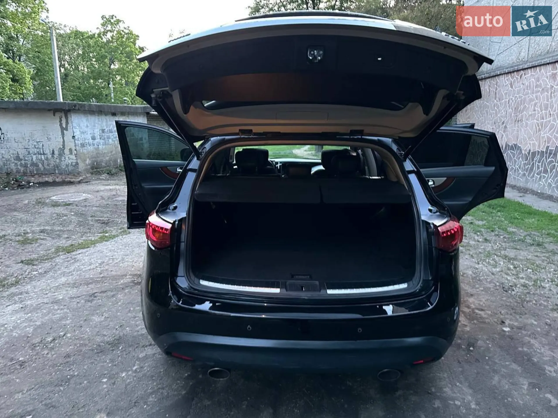 2011 Infiniti FX - мініатюра 12