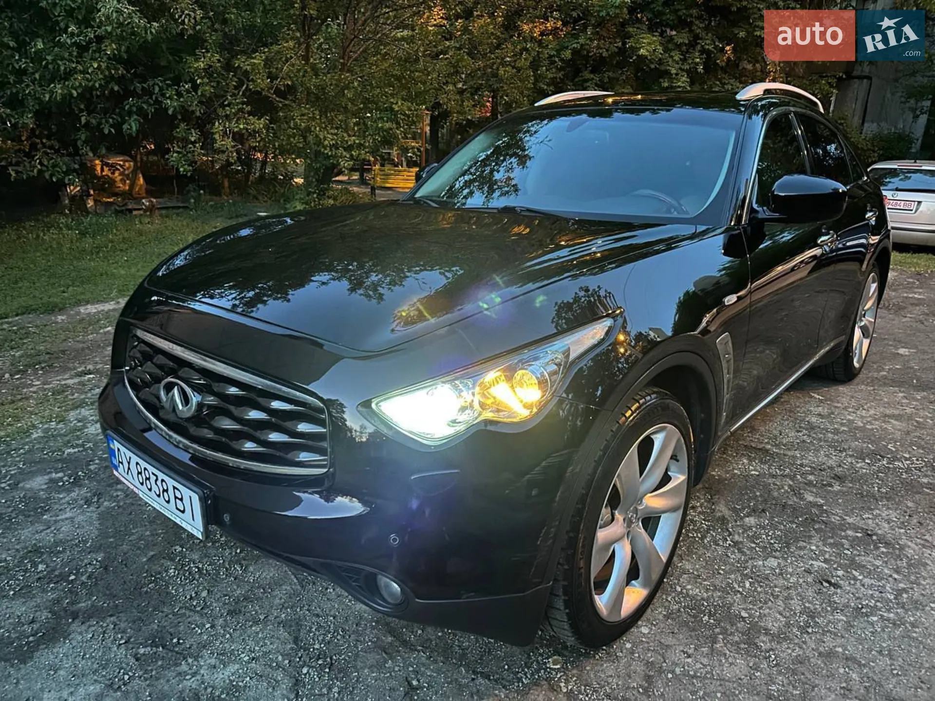 2011 Infiniti FX - мініатюра 24