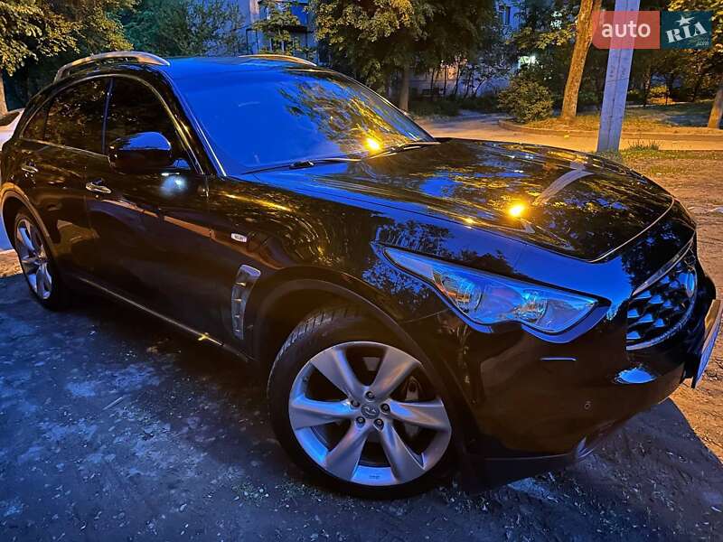 Позашляховик / Кросовер Infiniti FX 37 2011 в Харкові