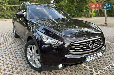 Позашляховик / Кросовер Infiniti FX 37 2011 в Полтаві
