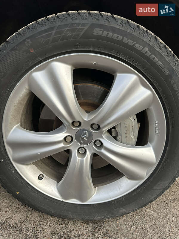 Внедорожник / Кроссовер Infiniti FX 37 2011 в Киеве
