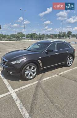 Внедорожник / Кроссовер Infiniti FX 37 2012 в 