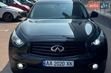 Внедорожник / Кроссовер Infiniti FX 37 2012 в 