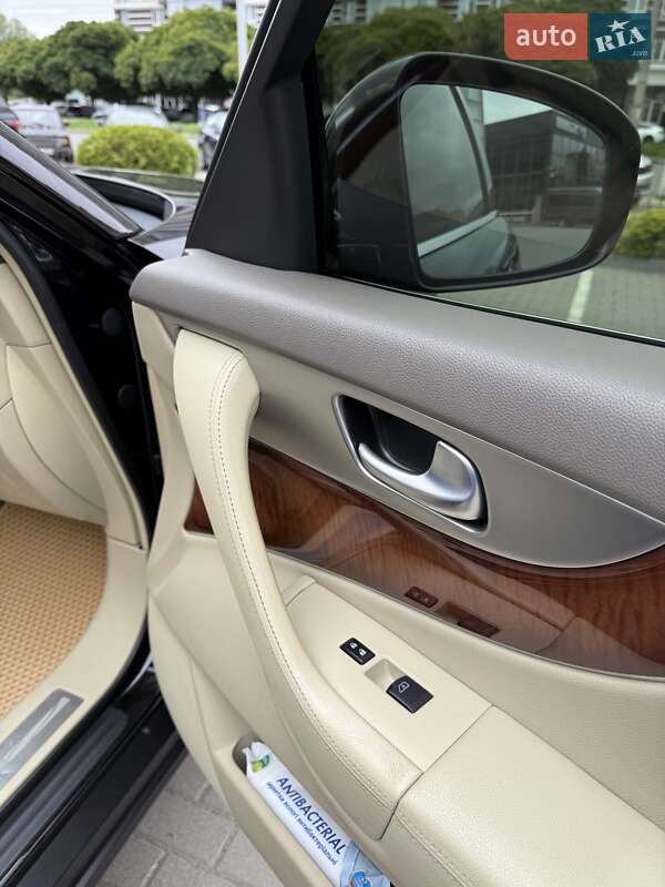 Позашляховик / Кросовер Infiniti FX 37 2011 в Хмельницькому