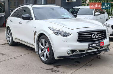 Внедорожник / Кроссовер Infiniti FX 37 2013 в 