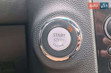Внедорожник / Кроссовер Infiniti FX 37 2013 в 