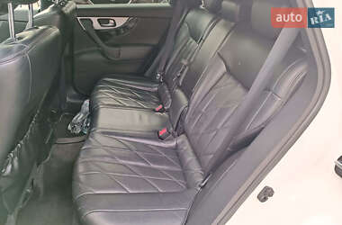 Внедорожник / Кроссовер Infiniti FX 37 2013 в 