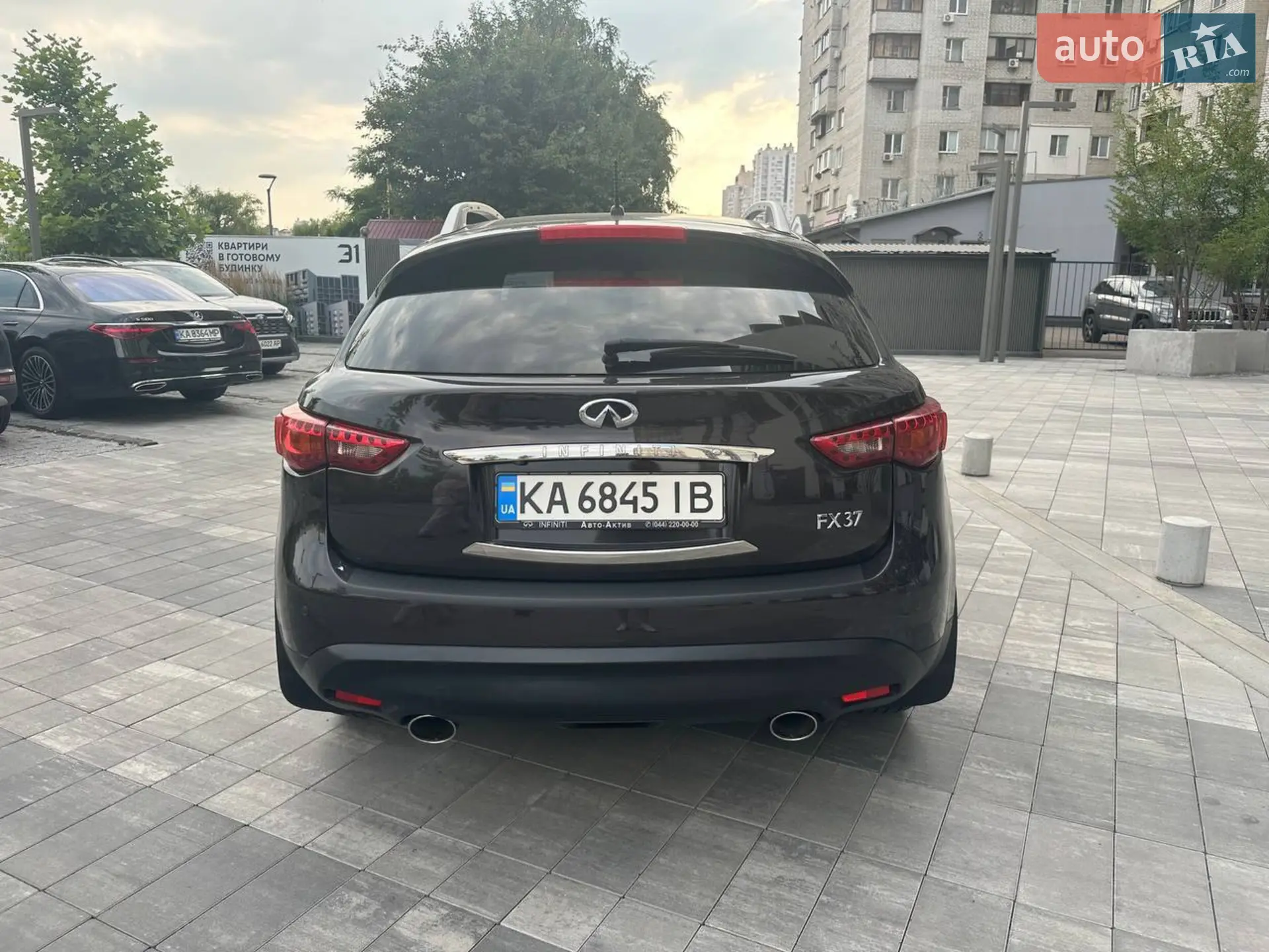 2011 Infiniti FX - мініатюра 15