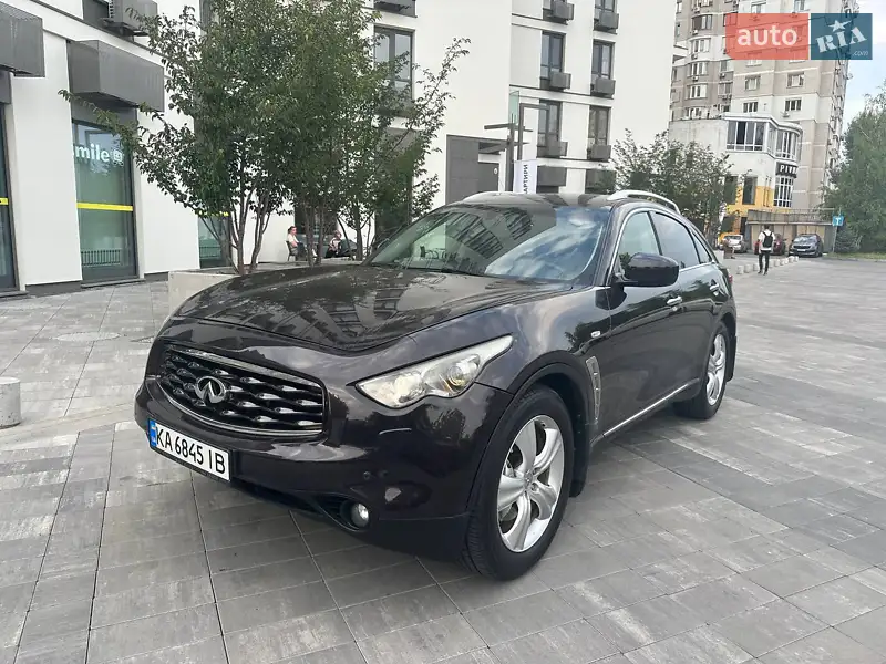 Infiniti FX 37 2011