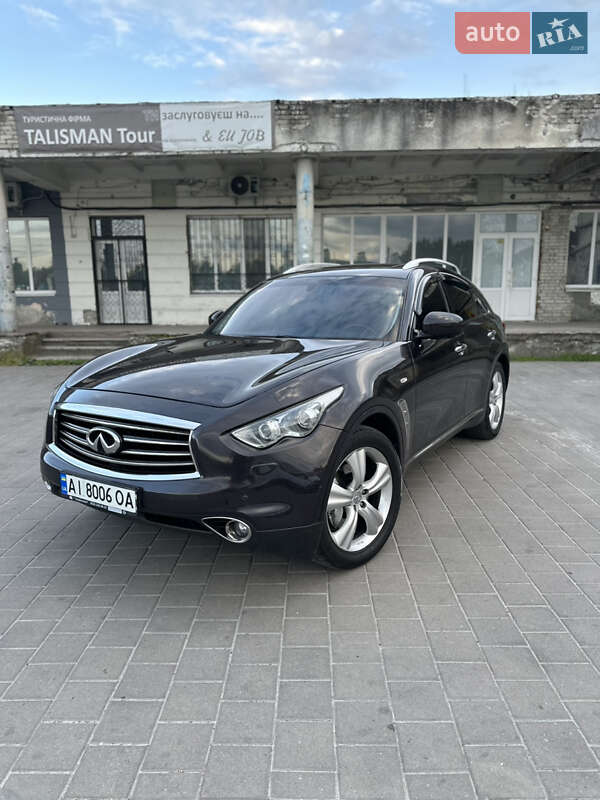 Infiniti FX 37 2010