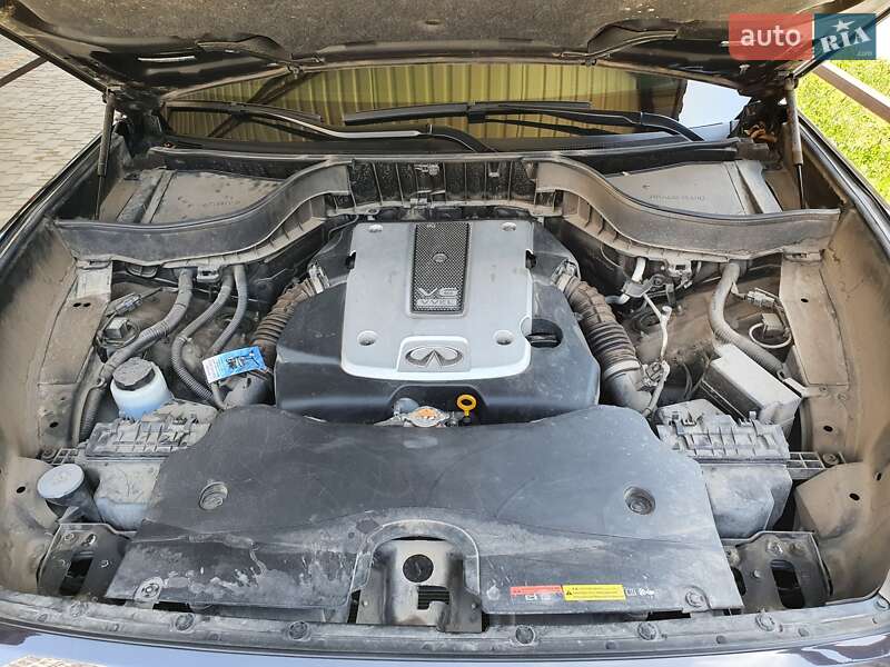 Внедорожник / Кроссовер Infiniti FX 37 2011 в Изюме фото 7 Внедорожник / Кроссовер Infiniti FX 37 2011 в Изюме