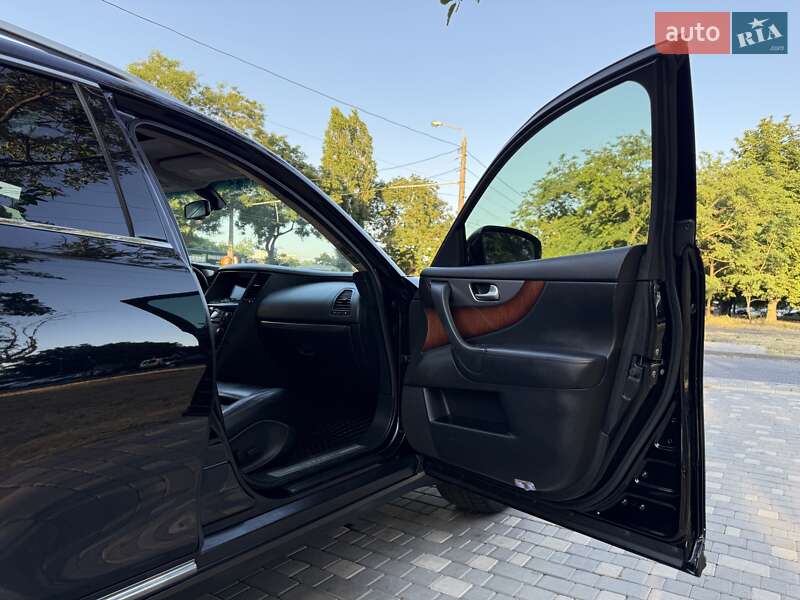 Внедорожник / Кроссовер Infiniti FX 37 2012 в Одессе