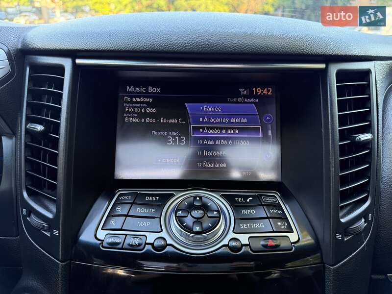 Внедорожник / Кроссовер Infiniti FX 37 2012 в Одессе