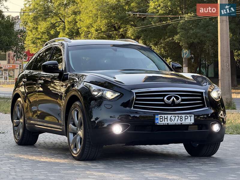 Внедорожник / Кроссовер Infiniti FX 37 2012 в Одессе