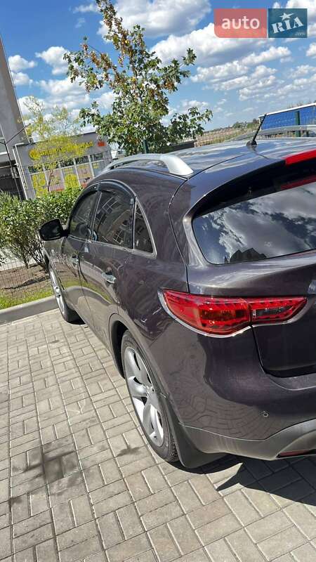 Infiniti FX 37 2011
