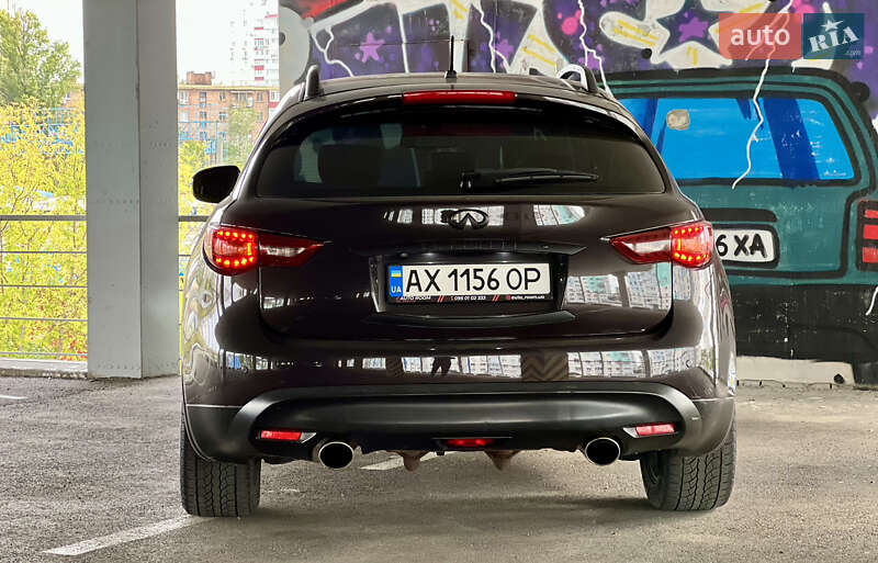 Внедорожник / Кроссовер Infiniti FX 37 2011 в Харькове