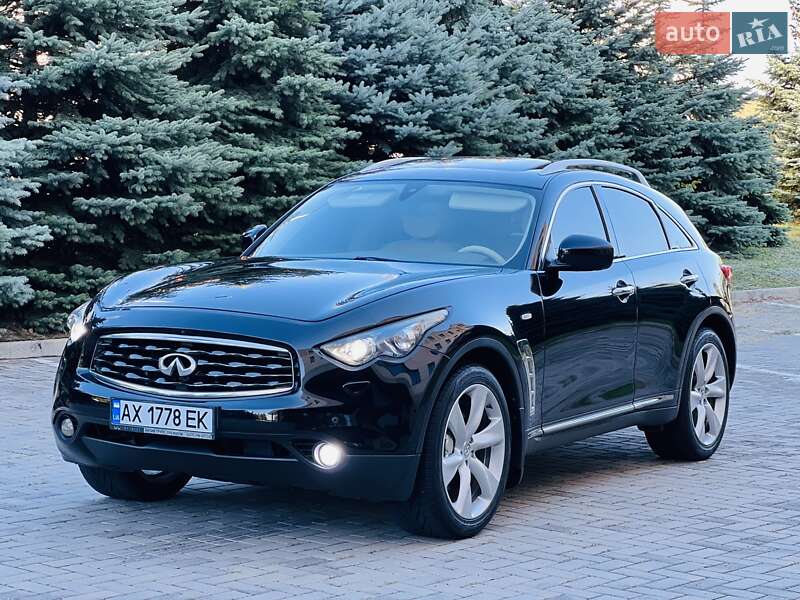 Внедорожник / Кроссовер Infiniti FX 37 2011 в Харькове
