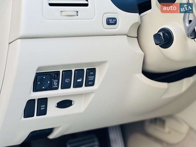 Внедорожник / Кроссовер Infiniti FX 37 2011 в Харькове