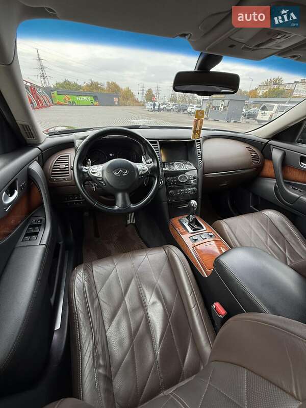 Внедорожник / Кроссовер Infiniti FX 37 2012 в Полтаве фото 18 Внедорожник / Кроссовер Infiniti FX 37 2012 в Полтаве