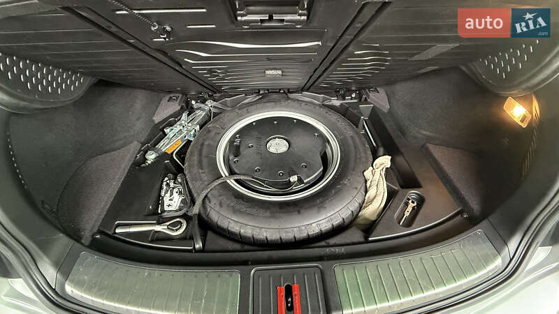 Внедорожник / Кроссовер Infiniti FX 37 2010 в Черкассах